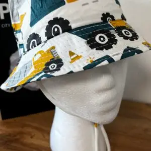 Boy's hat