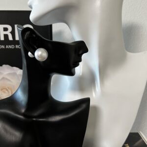 Pearl earrings