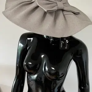 Women's gray beach hat